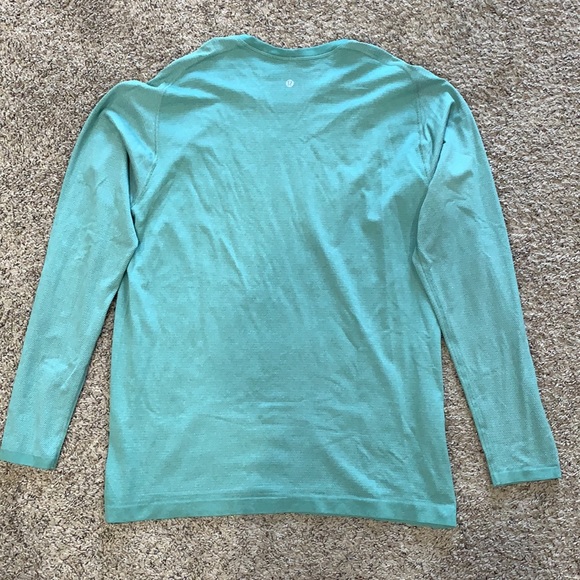 Lululemon Athletic Long Sleeve - Picture 2 of 4